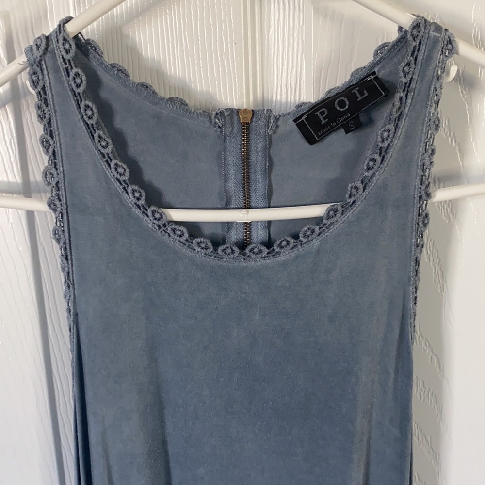 Tank top - Picture 2 of 4